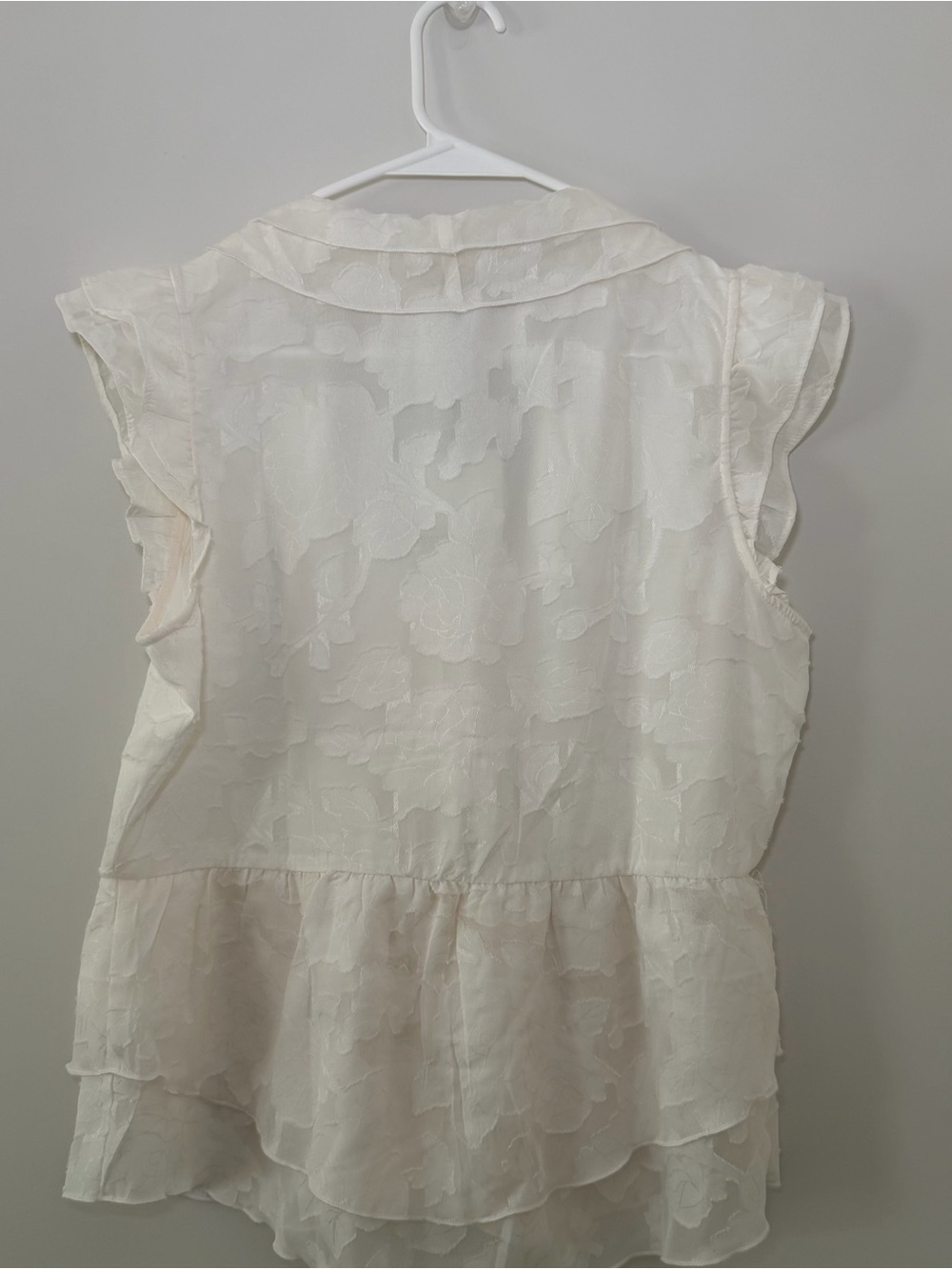 NWT Jules & Leopold Sheer Floral Burnout Ruffle Blouse Women’s Medium - Picture 5 of 11